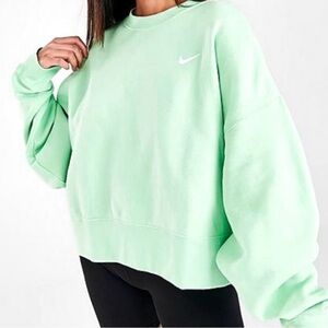 Nike Women's Light Green Oversized Sweatshirt